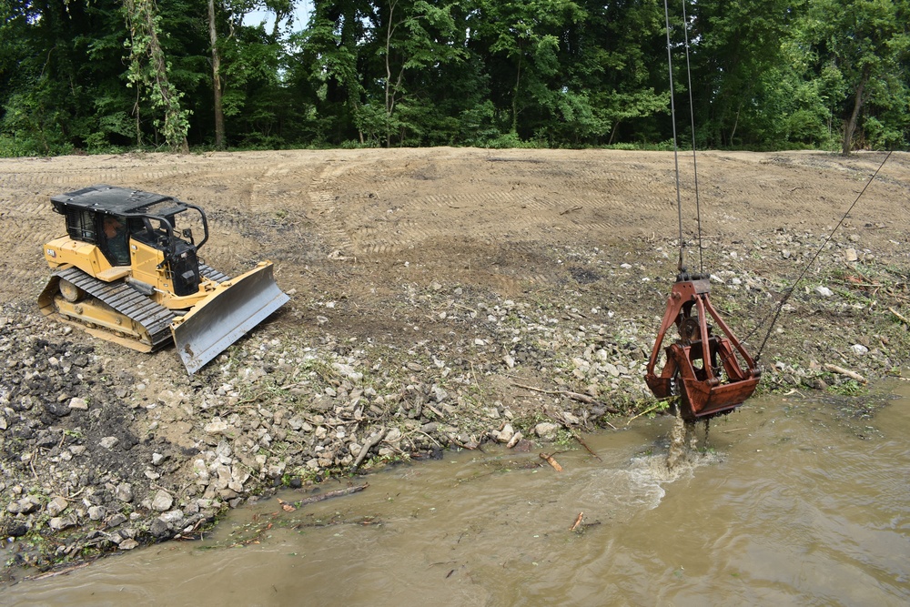 Clearing and Snagging Leads Memphis District Revetment