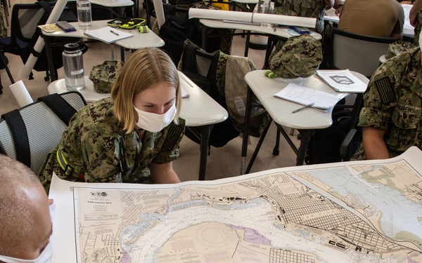 210810-N-YF306-0080 NEWPORT, R.I (Aug. 10, 2021) Officer Candidates Practice Charting During Class