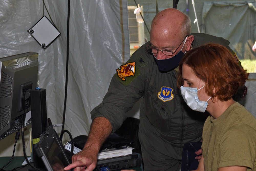 Col. Sidney Martin Visits Field Hospital During Northern Strike 21-2