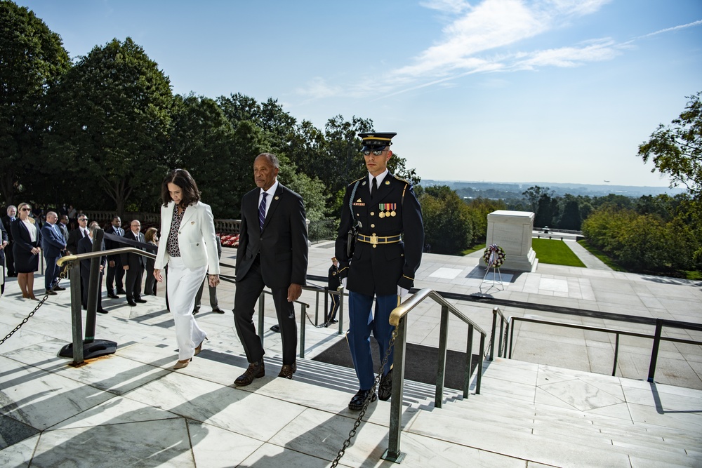 U.S. Marshals Service Director Donald W. Washington Participates in a Public Wreath-Laying Ceremony at the Tomb of the Unknown Soldier