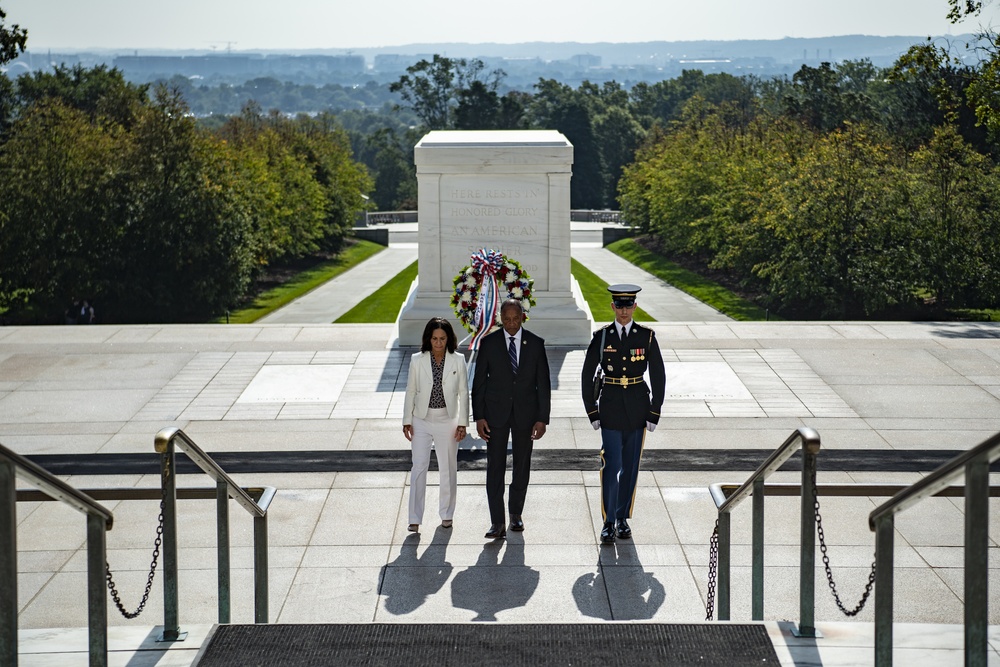 U.S. Marshals Service Director Donald W. Washington Participates in a Public Wreath-Laying Ceremony at the Tomb of the Unknown Soldier