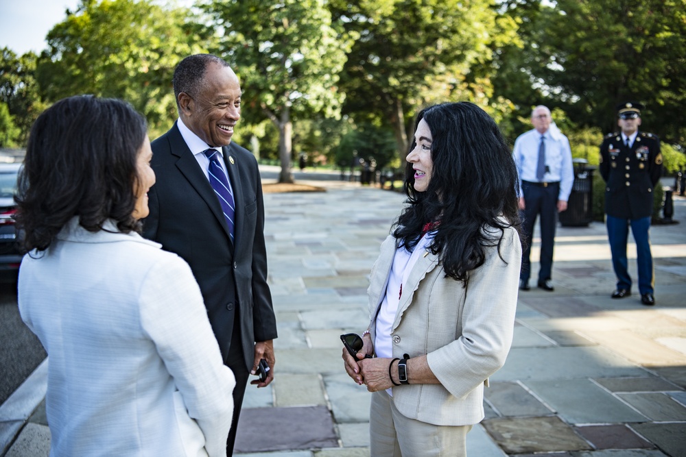 U.S. Marshals Service Director Donald W. Washington Participates in a Public Wreath-Laying Ceremony at the Tomb of the Unknown Soldier