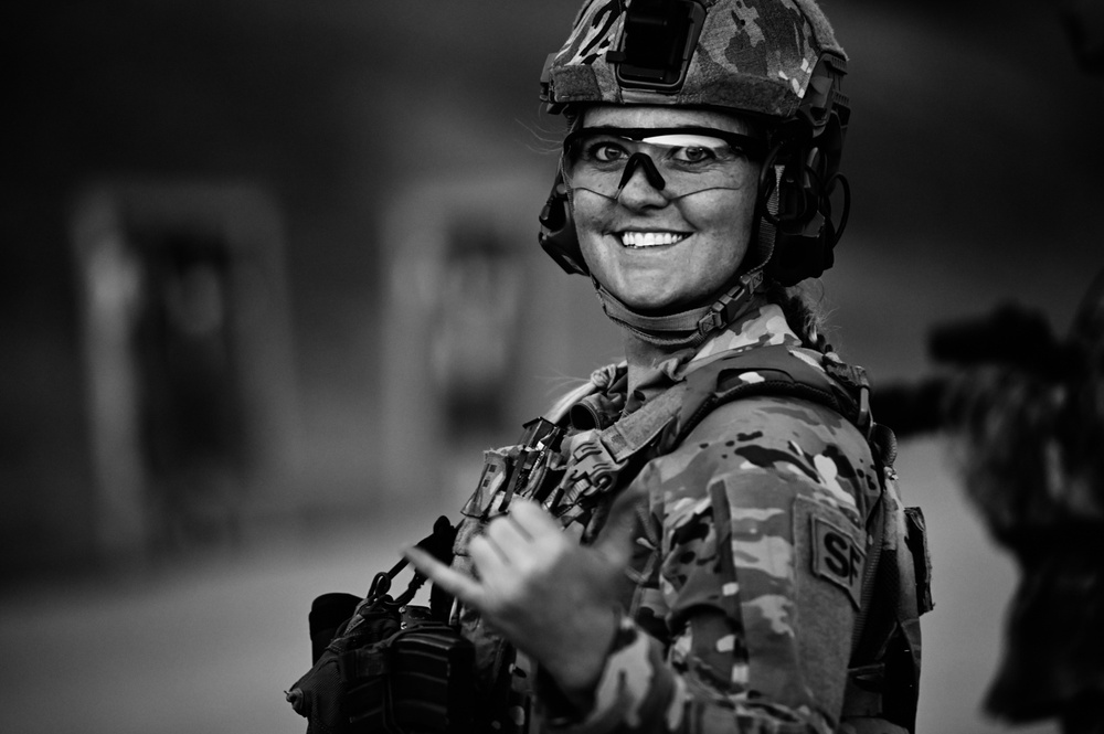 Illinois Air National Guard, 126th Security Forces Squadron Train at Camp San Luis Obispo, California