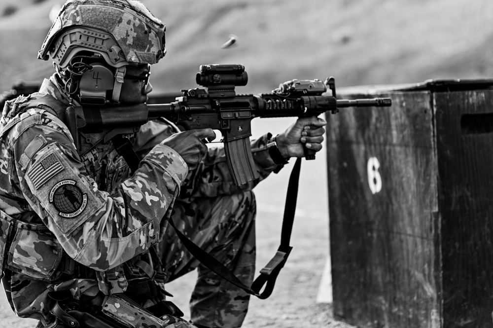 Illinois Air National Guard, 126th Security Forces Squadron Train at Camp San Luis Obispo, California