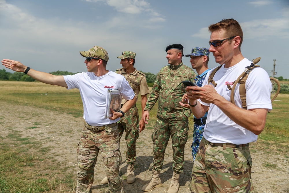 American and Romanian reserve service members estimate distances