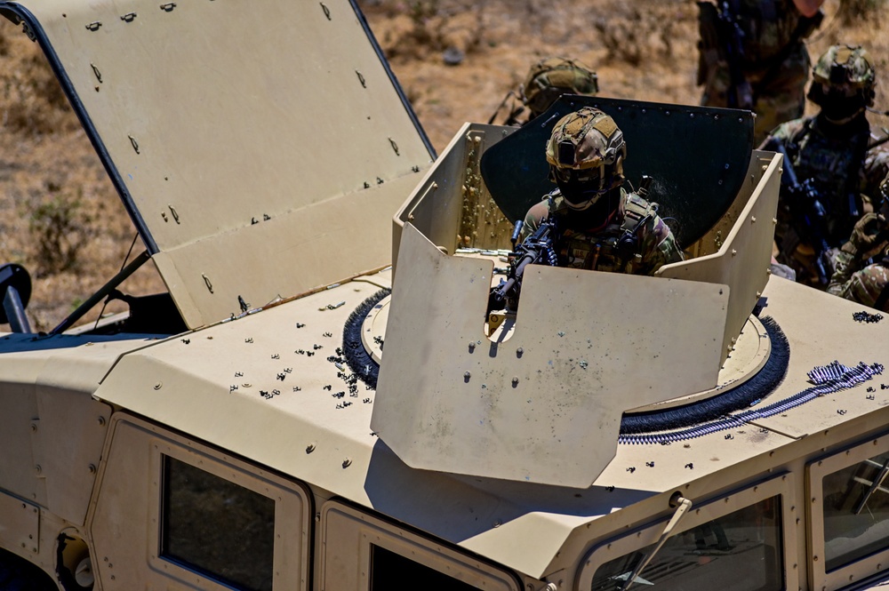 Illinois Air National Guard, 126th Security Forces Squadron Train at Camp San Luis Obispo, California