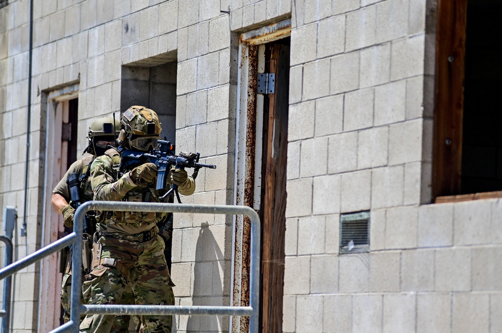 Illinois Air National Guard, 126th FSS Weapons Training Day at Camp San Luis Obispo