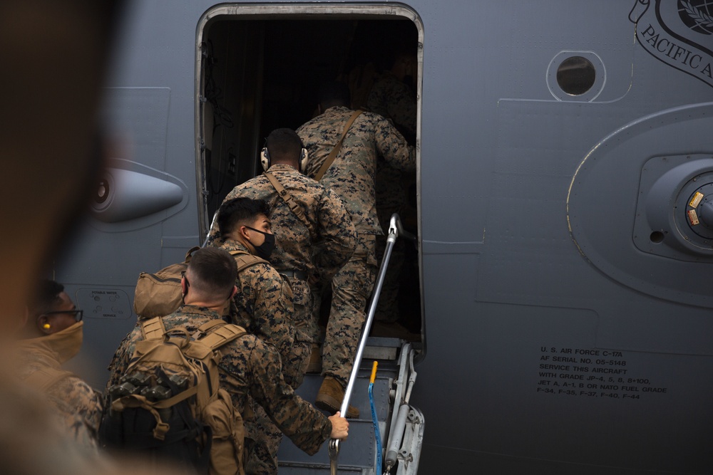 U.S. Marines and Airmen Conduct Joint Operations during LSE21