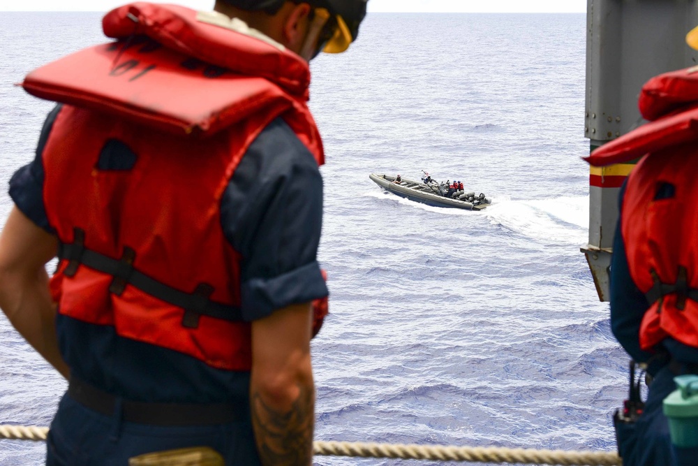 USS John P. Murtha (LPD 26) Boat Valley Ops