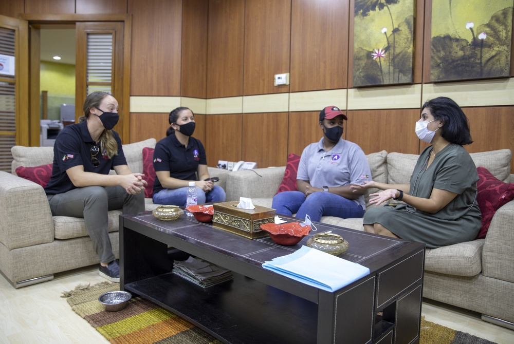Army Veterinarians visit Kuwait facilities