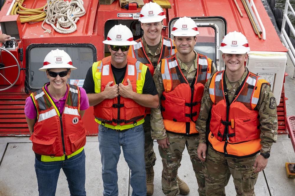 Army ROTC Cadet immerses into USACE mission