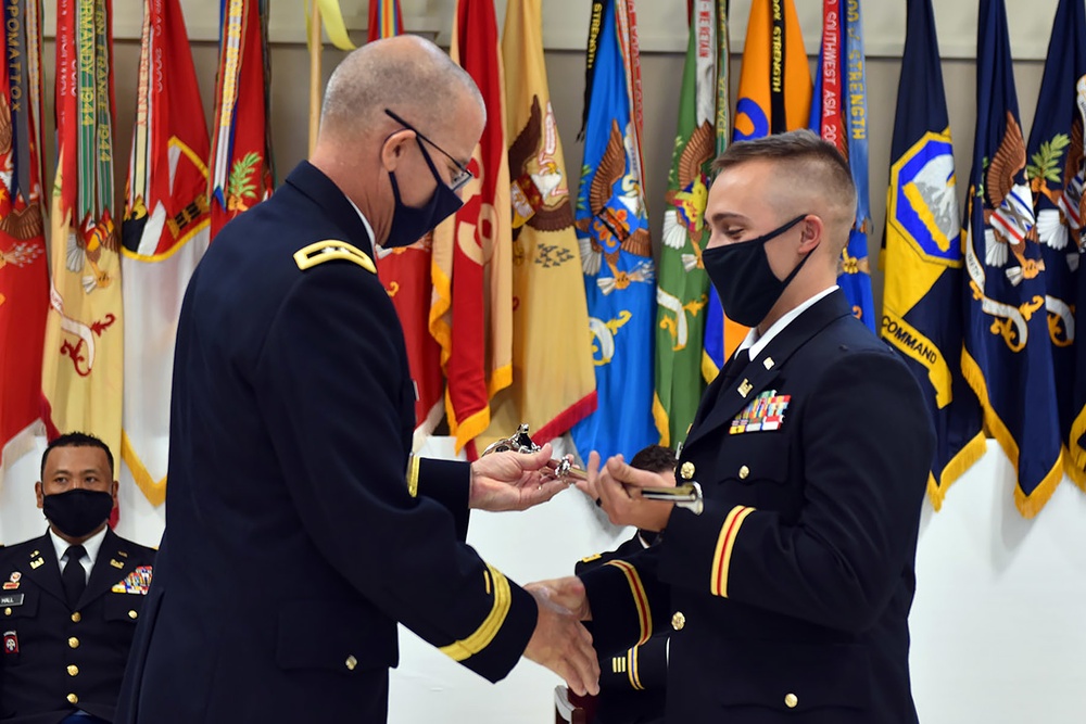 La. National Guard commissions large class of 15 new officers