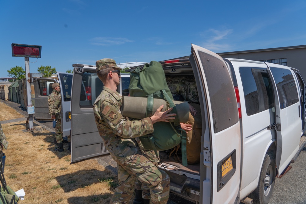 142nd Wing Airmen leave in support of OPLAN Smokey