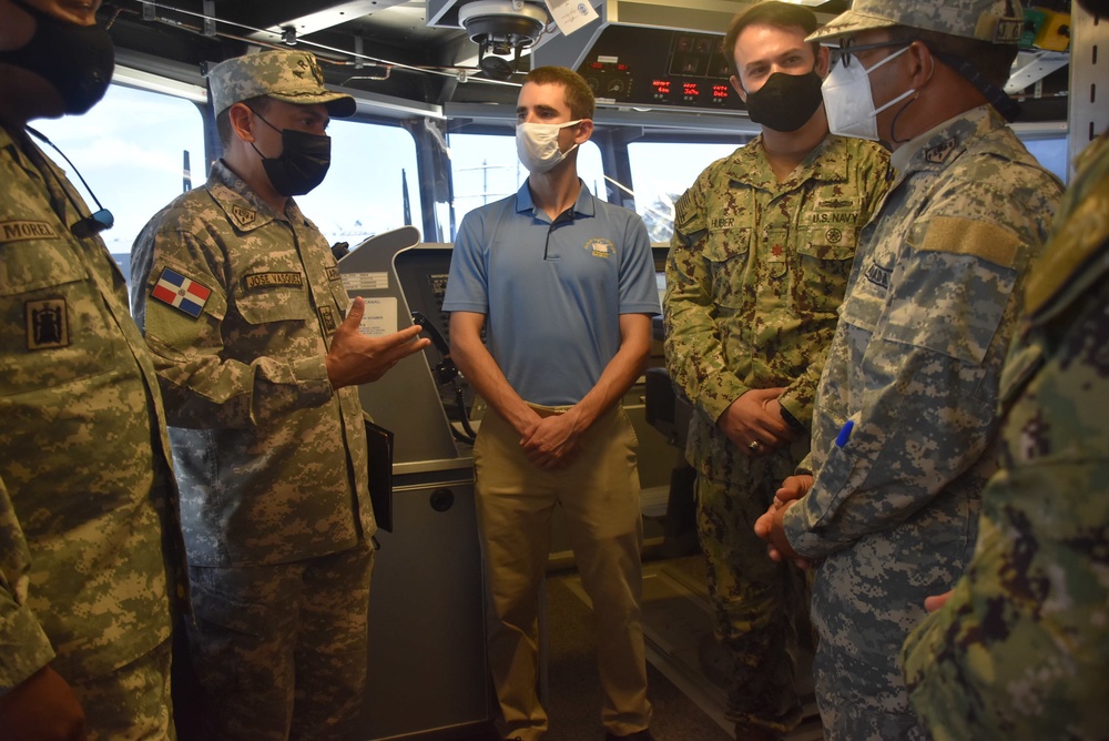 Burlington conducts ship tour with Dominican Republic military