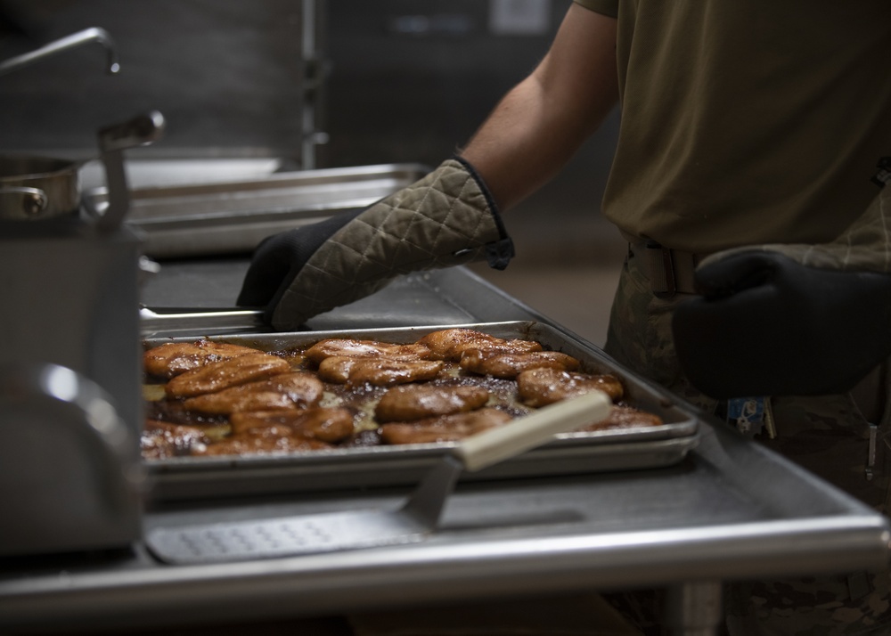 Food services Airmen maintain mission readiness