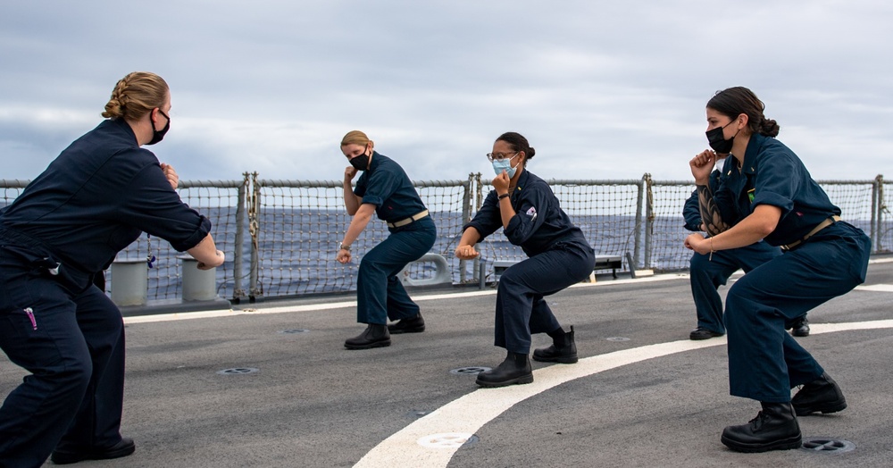 USS O'Kane (DDG 77) Conducts Security Training