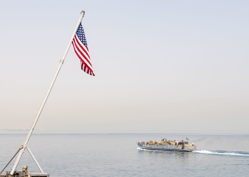 Carter Hall Conducts LCU Operations