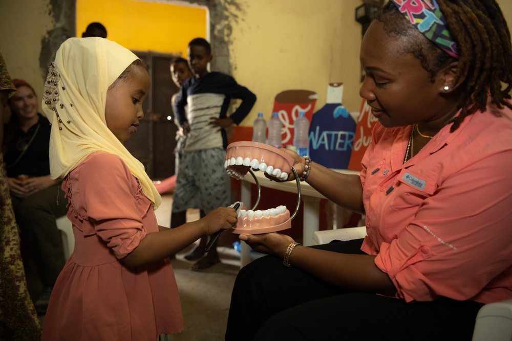 U.S. Army Civil Affairs Soldiers conduct oral hygiene class in We’a, Djibouti