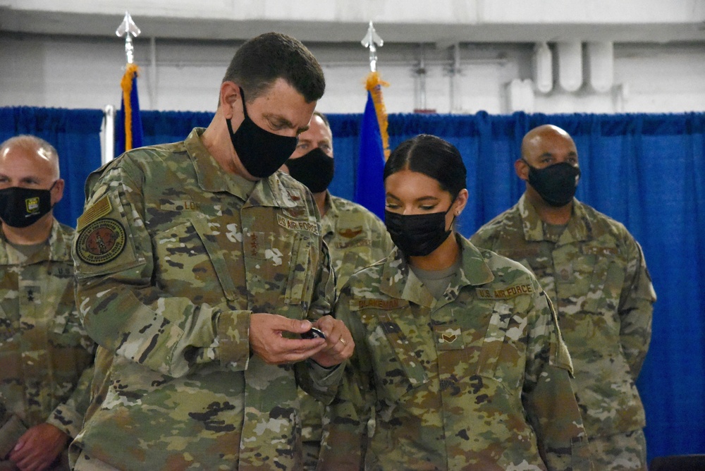 Air Guard Director Visits Hancock Field