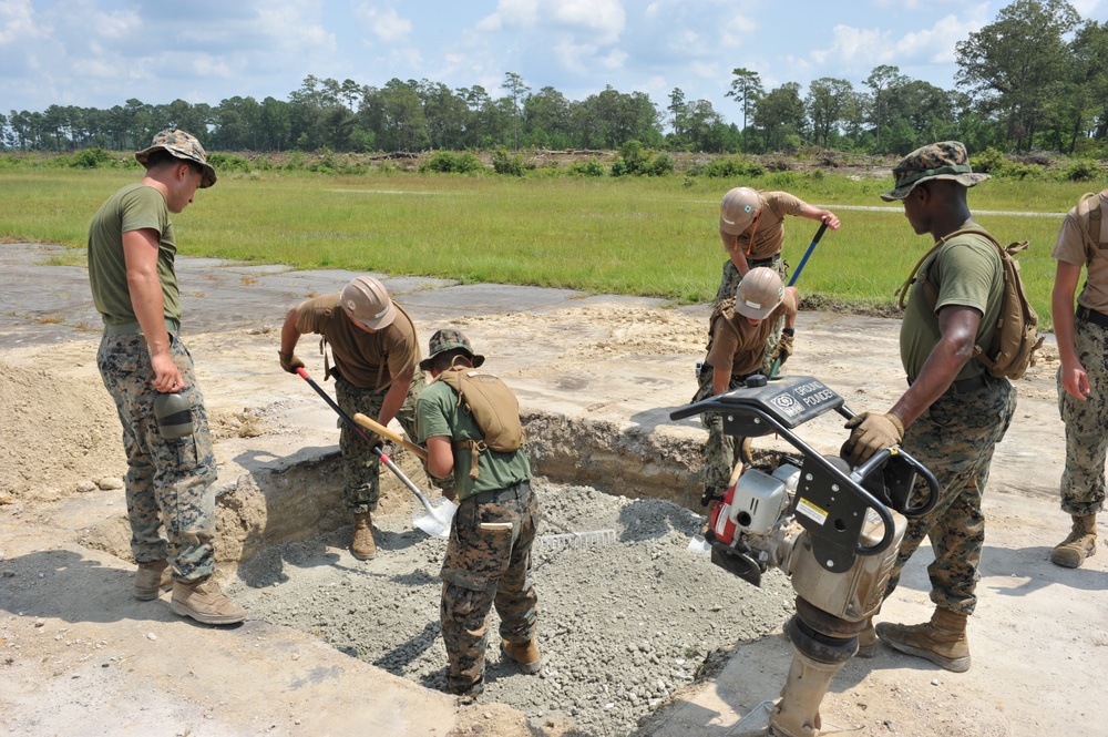 Seabees and Marines conduct ADR evolution at Marine Corps Air Station Cherry Point, NC