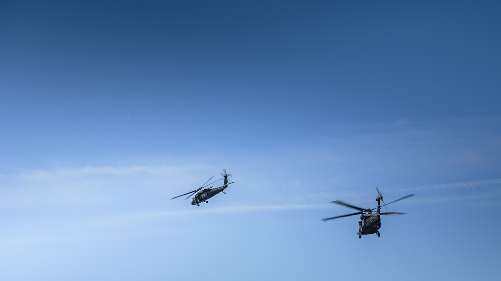 UH-60 Black Hawk helicopter supports Northern Strike 21