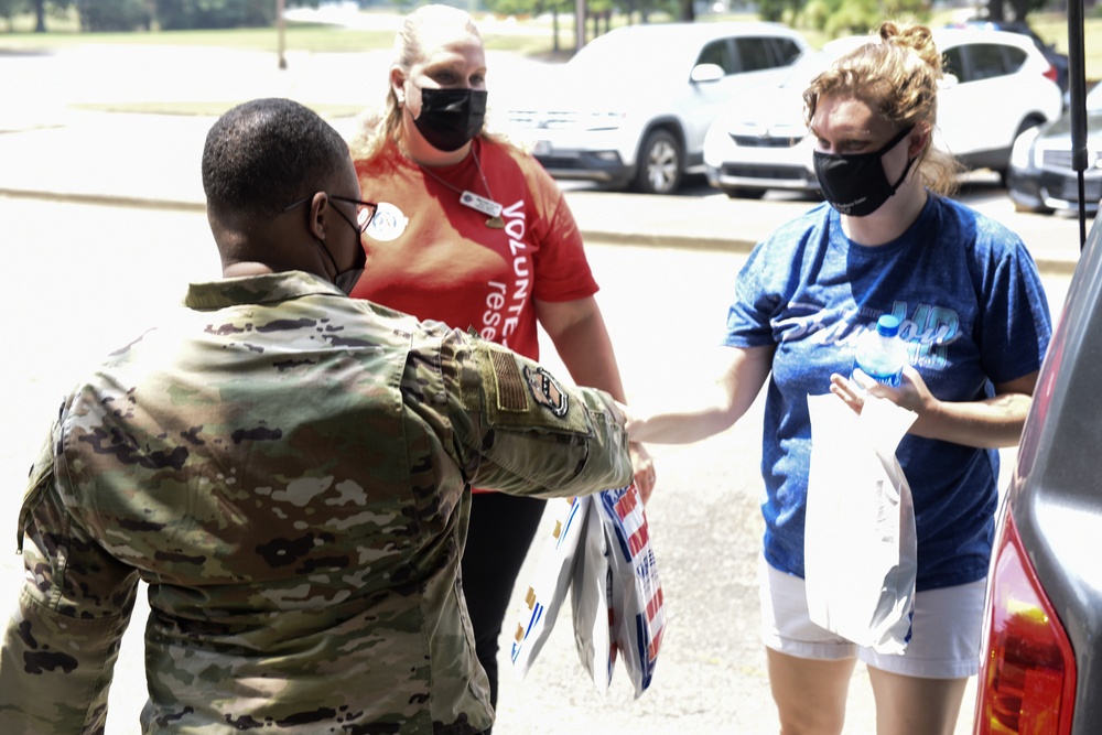 Back to School: Airman and Family Readiness helps students prepare for transition