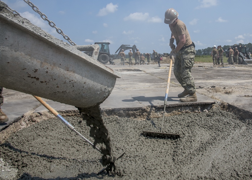 Seabees and Marines conduct ADR evolution at Marine Corps Air Station Cherry Point, NC