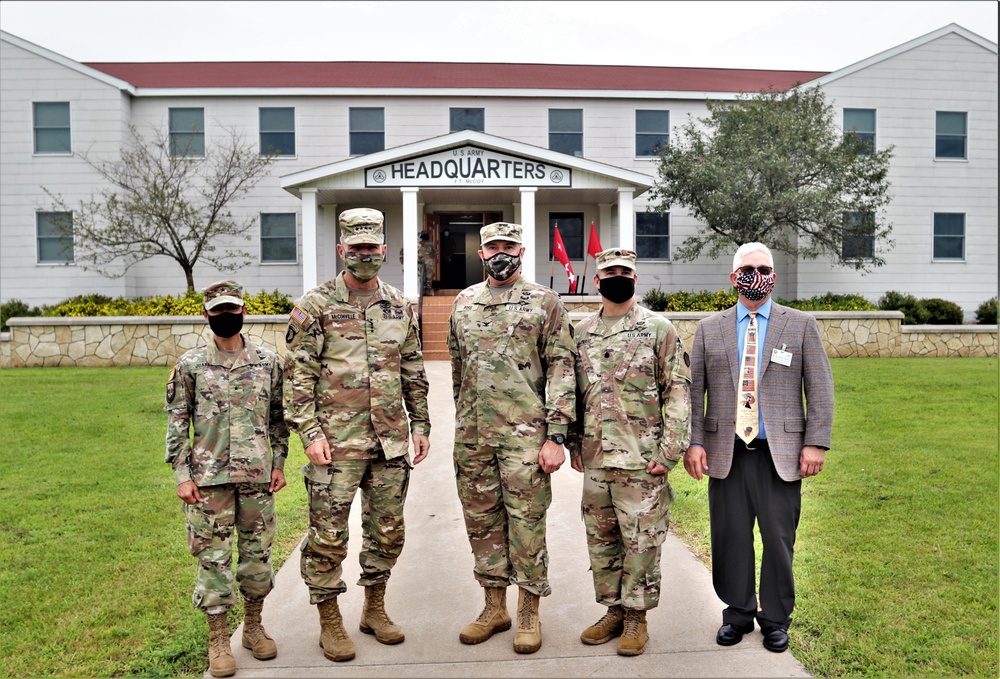 dvids-images-fort-mccoy-hosts-historic-visit-with-40th-chief-of