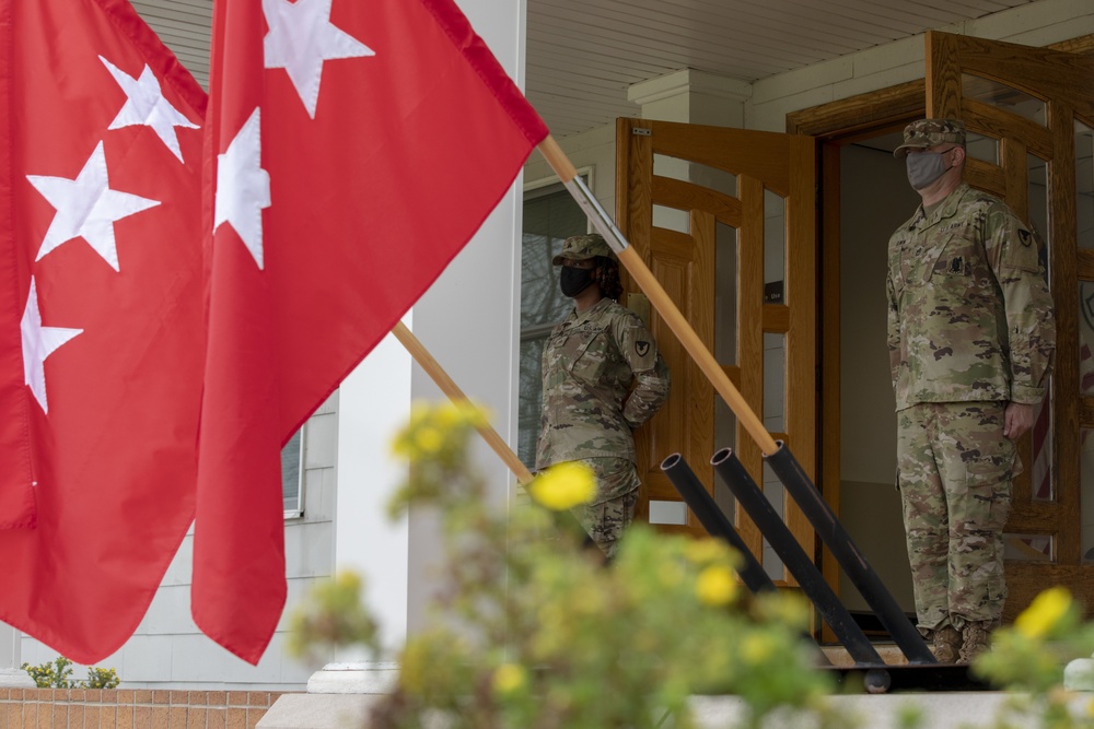 CSA Visits Fort McCoy, USAR Soldiers