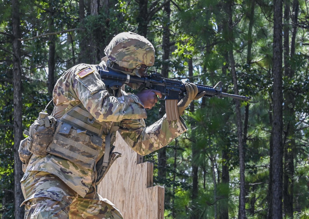 1-178th Field Artillery conducts Individual Weapons Qualification