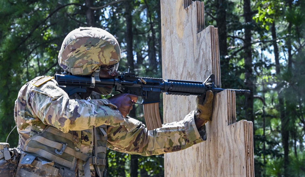 1-178th Field Artillery conducts Individual Weapons Qualification