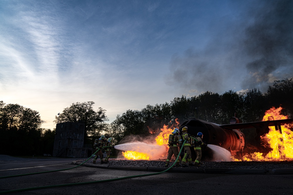 Night fire training for state partner firefighters