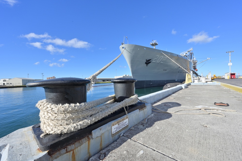 NAVSUP FLC Pearl Harbor Provides Fuel to USNS Yukon (T-AO-202)