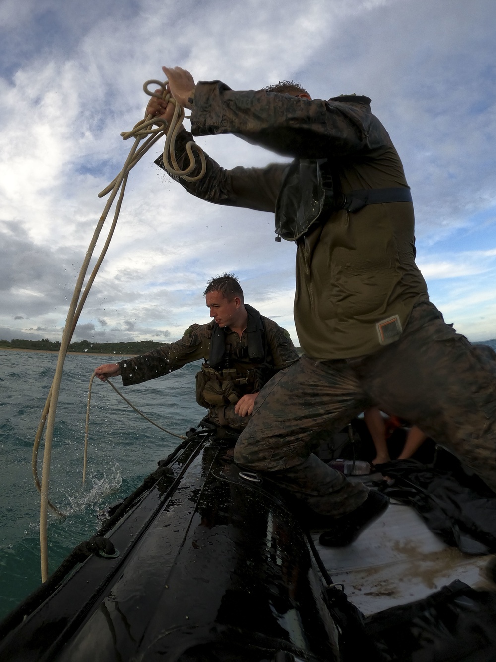 Marines conduct Special Patrol Insertion and Extraction Rigging Training