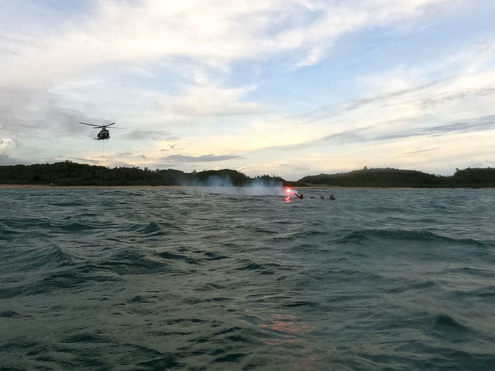 Marines conduct Special Patrol Insertion and Extraction Rigging Training