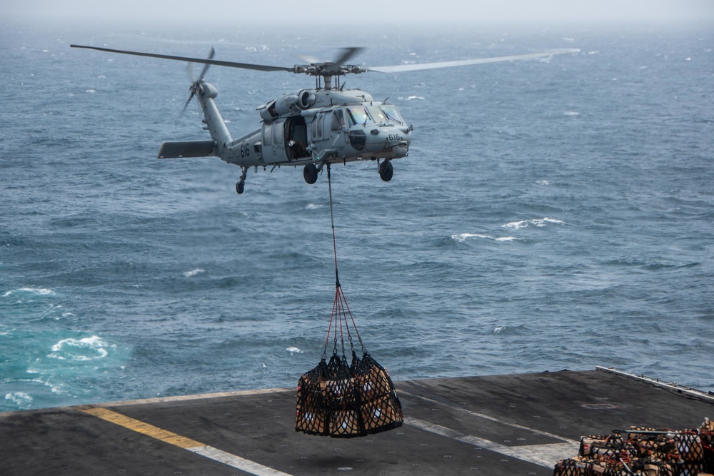 USS Ronald Reagan (CVN 76) Vertical Replenishment