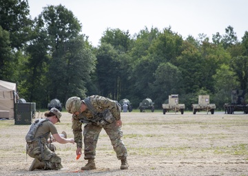 Soldiers make field hospitals possible