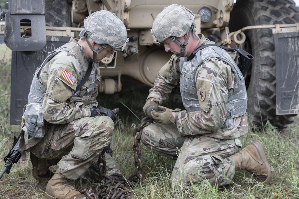 Transporters train through CSTX
