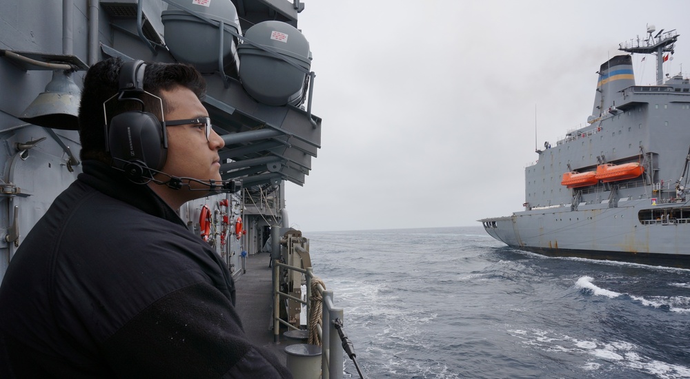 DVIDS - Images - USS Lake Champlain (CG 57) Conducting A Replenishment ...