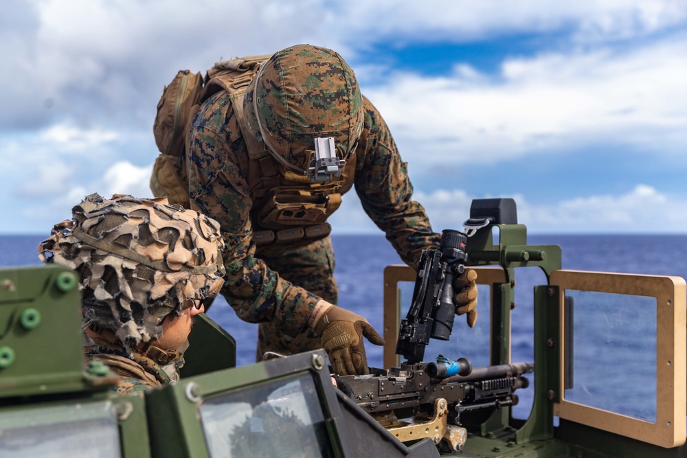 31st MEU Conducts a Deck Shoot