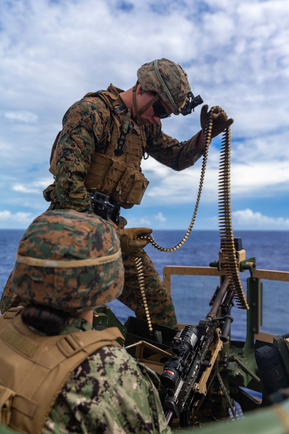 31st MEU Conducts a Deck Shoot