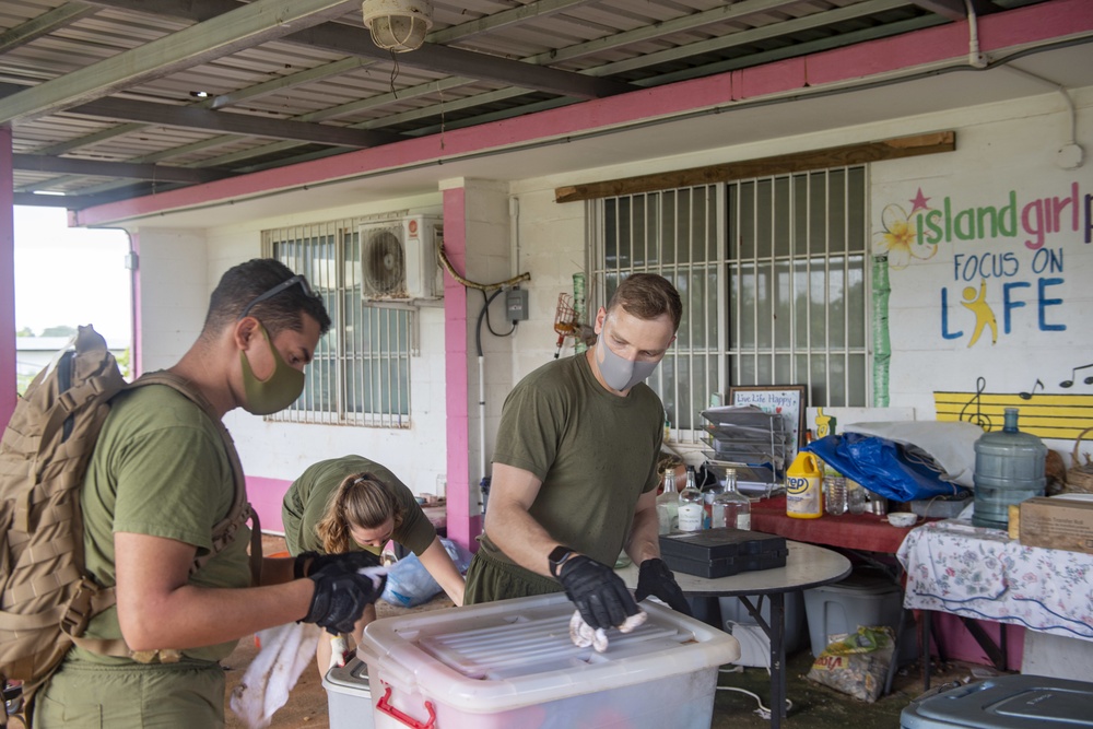 USS America and 31st MEU volunteer with Island Girl Power