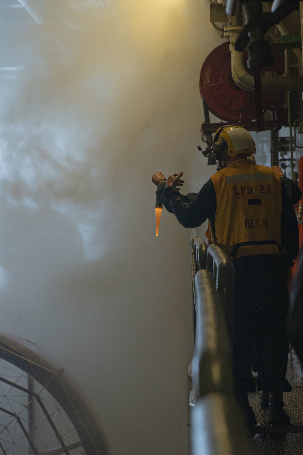 ACU 5 loads LCACs Aboard USS Portland