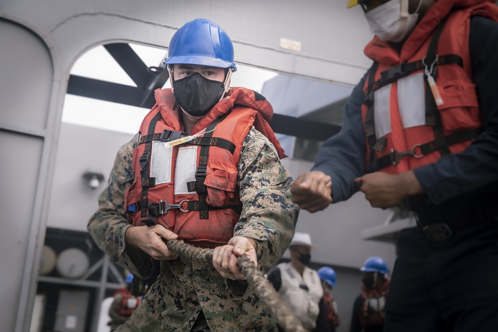 11th MEU and USS Portland Conduct RAS