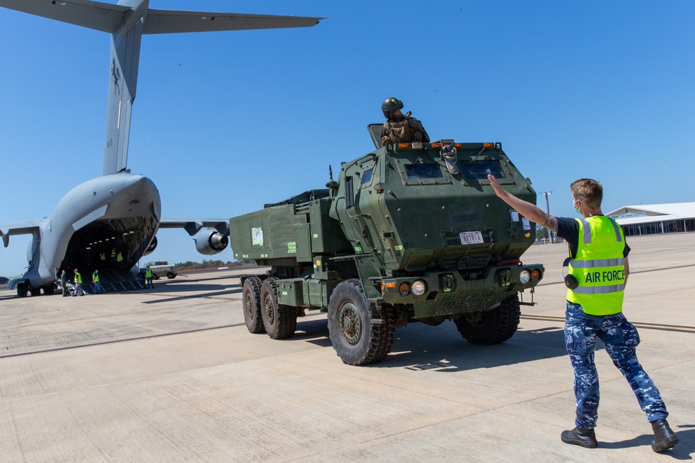 HIMARS loading onto a C-17 during Exercise Loobye