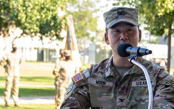 Raiders Bid Farewell to Upton; Welcome Moon