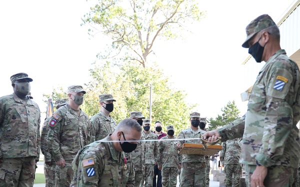 Raiders Bid Farewell to Upton; Welcome Moon