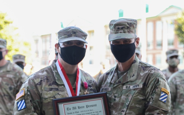 Raiders Bid Farewell to Upton; Welcome Moon