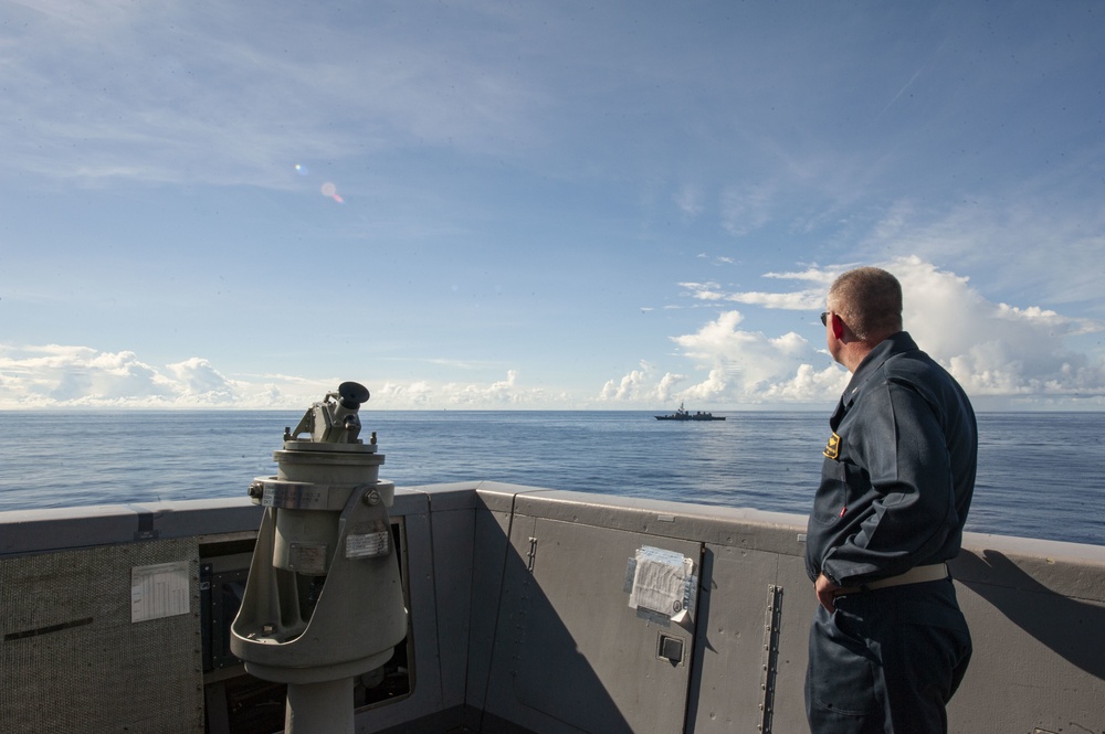 USS New Orleans' Bilateral Exercise in the Caroline Basin 2021