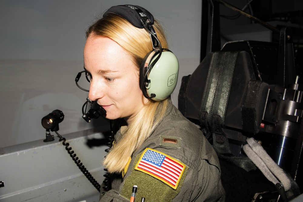 The instructors behind virtual take off